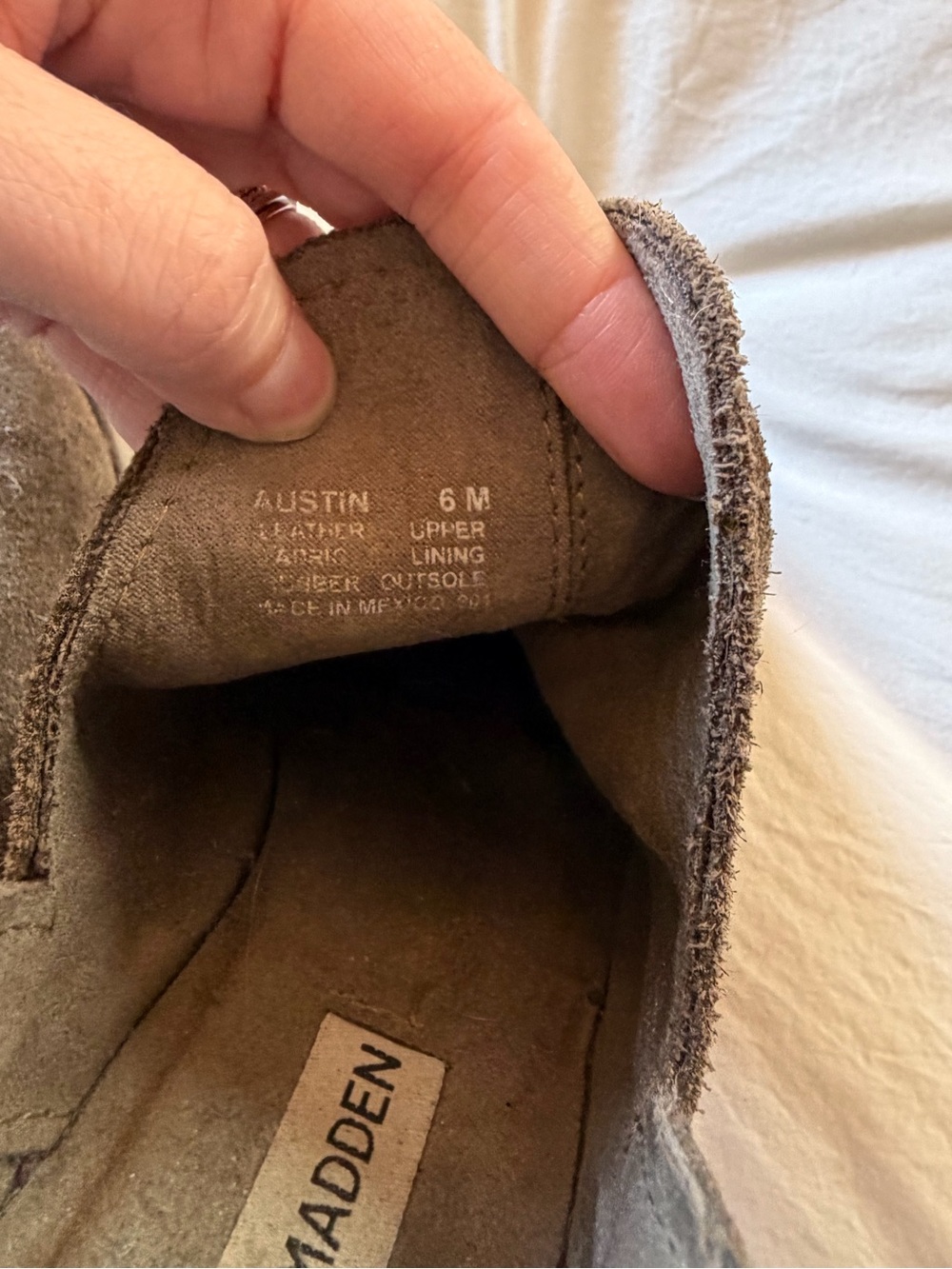 Steve Madden Suede Austin - Picture 6 of 6